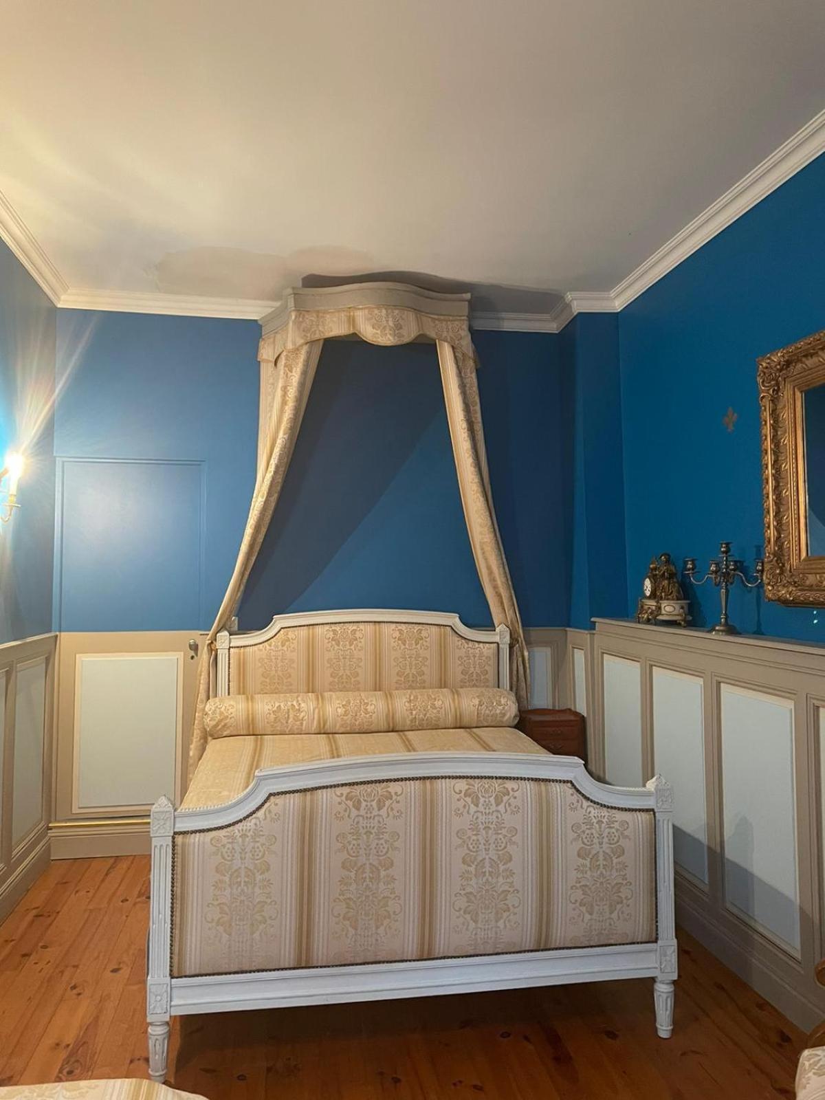 Domaine De L'Orangerie Du Chateau De Motteville Chambres D'Hotes Room photo